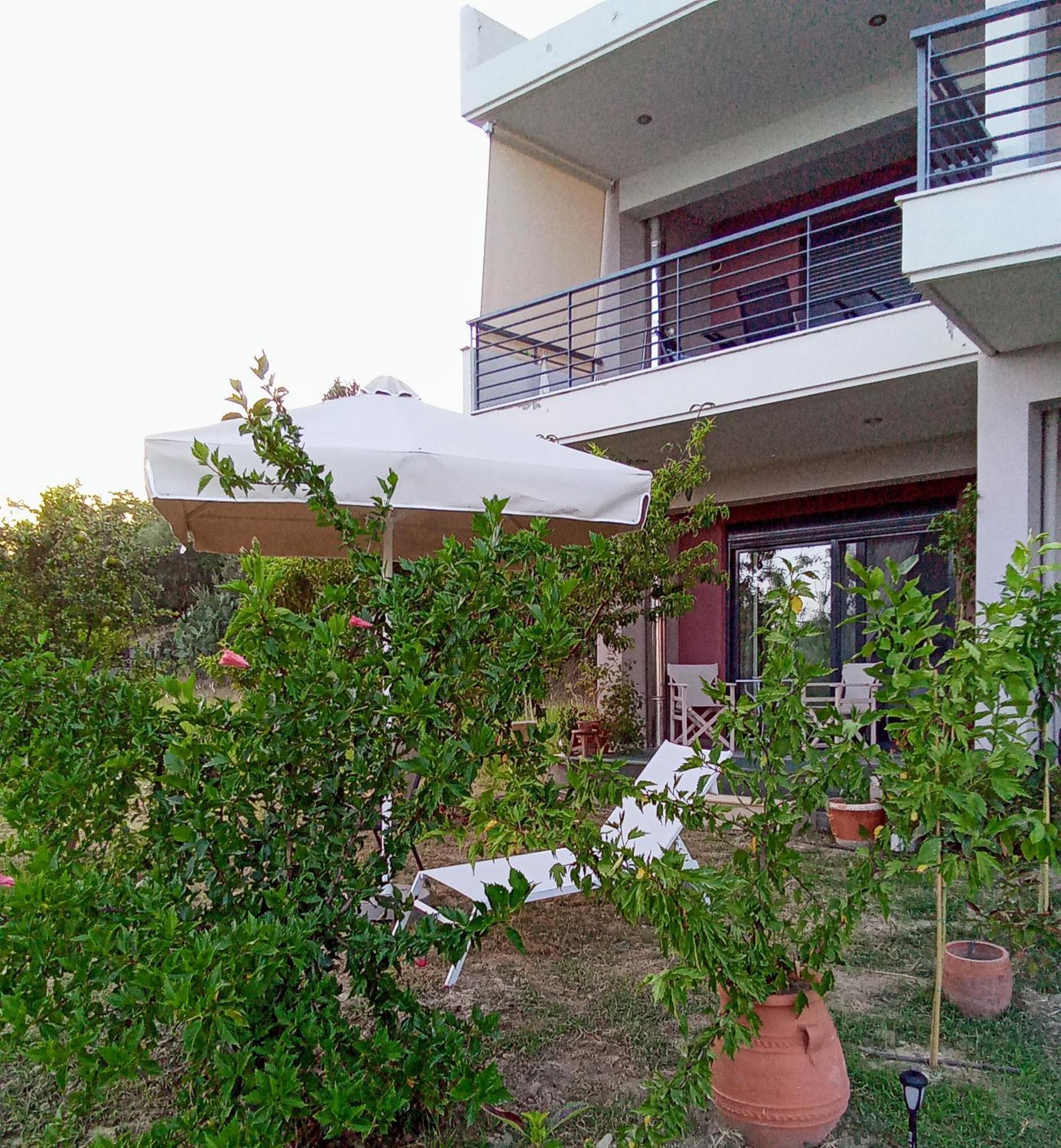 Alki'S Stories Apartamento Calamata Exterior foto
